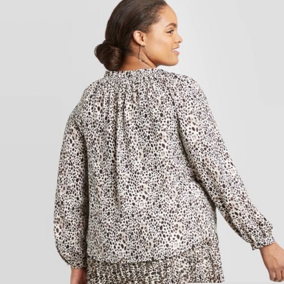 ⚡️A new Day animal print long sleeve - Picture 6 of 6